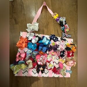 Bow Holder & 35+ Bows